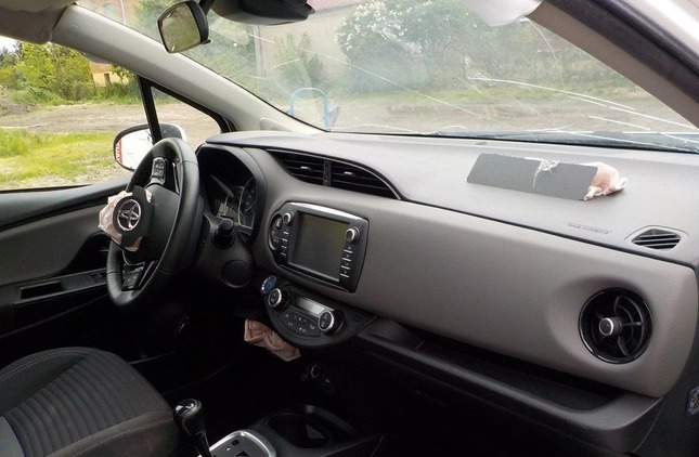 Toyota Yaris cena 22900 przebieg: 67796, rok produkcji 2018 z Mogilno małe 121